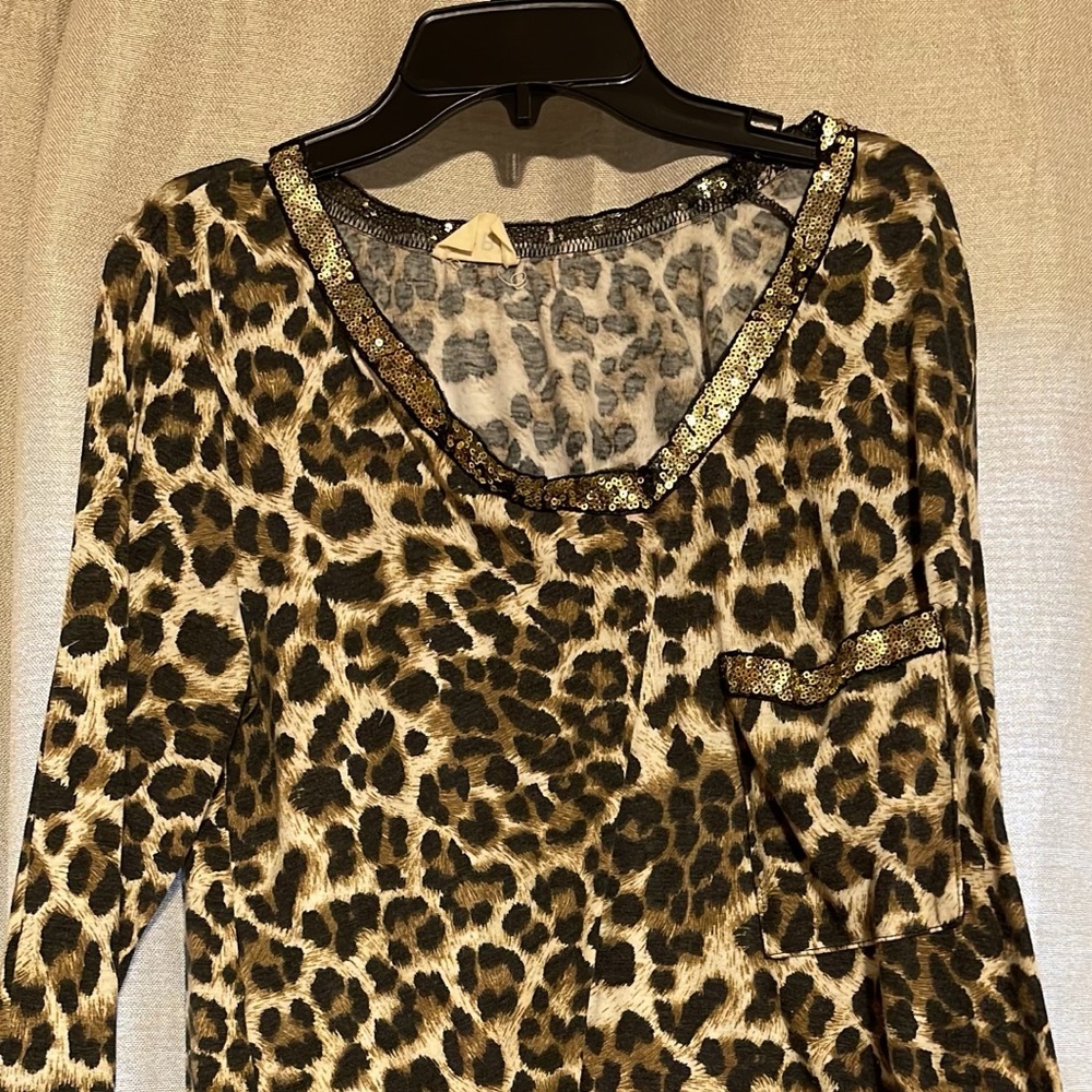 Leopard print Top